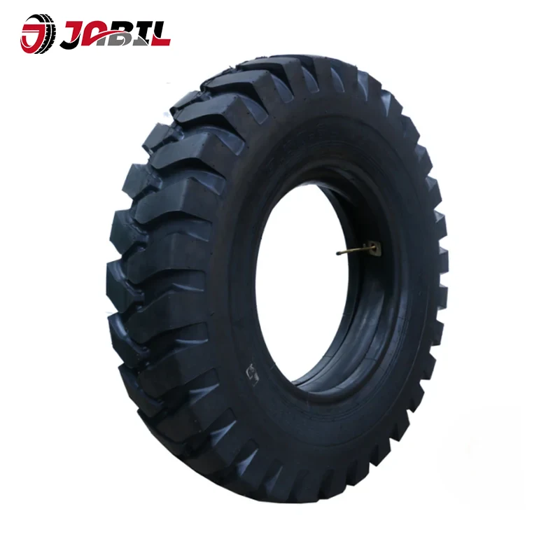 Mga gulong ng excavator at trencher